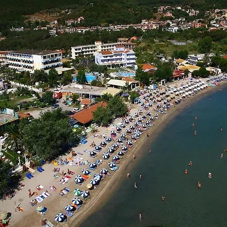 게스트하우스 Rose Garden 모라이티카